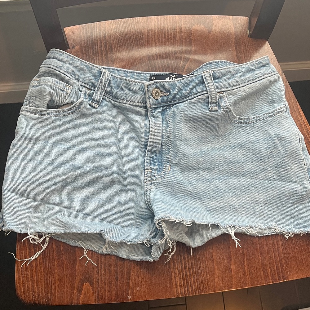 Hollister Jean Cut Off Shorts - Size 5R - Worn 1x - Women’s Girls Teen